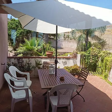 Grande Bed & Breakfast 4*