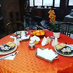 Grande فندق مبيت وإفطار 4*